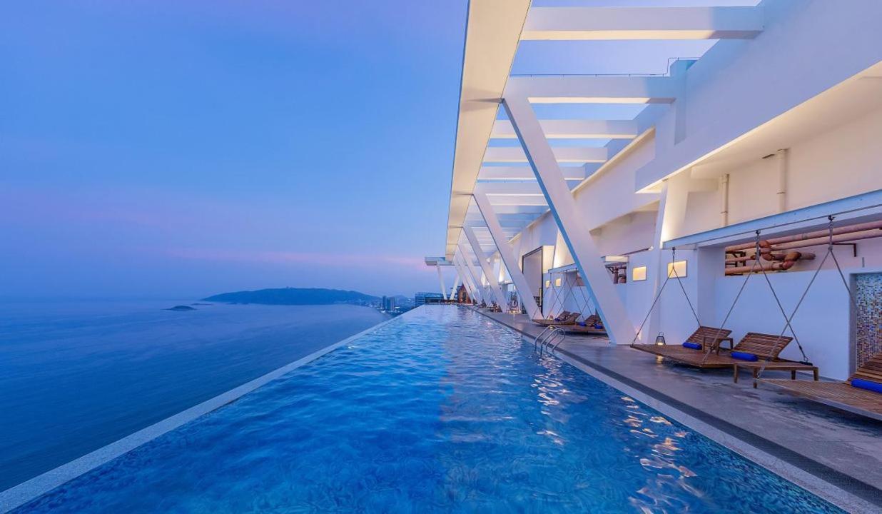 Dusit Thani Shuangyue Bay Resort Huizhou Huidong Exterior photo